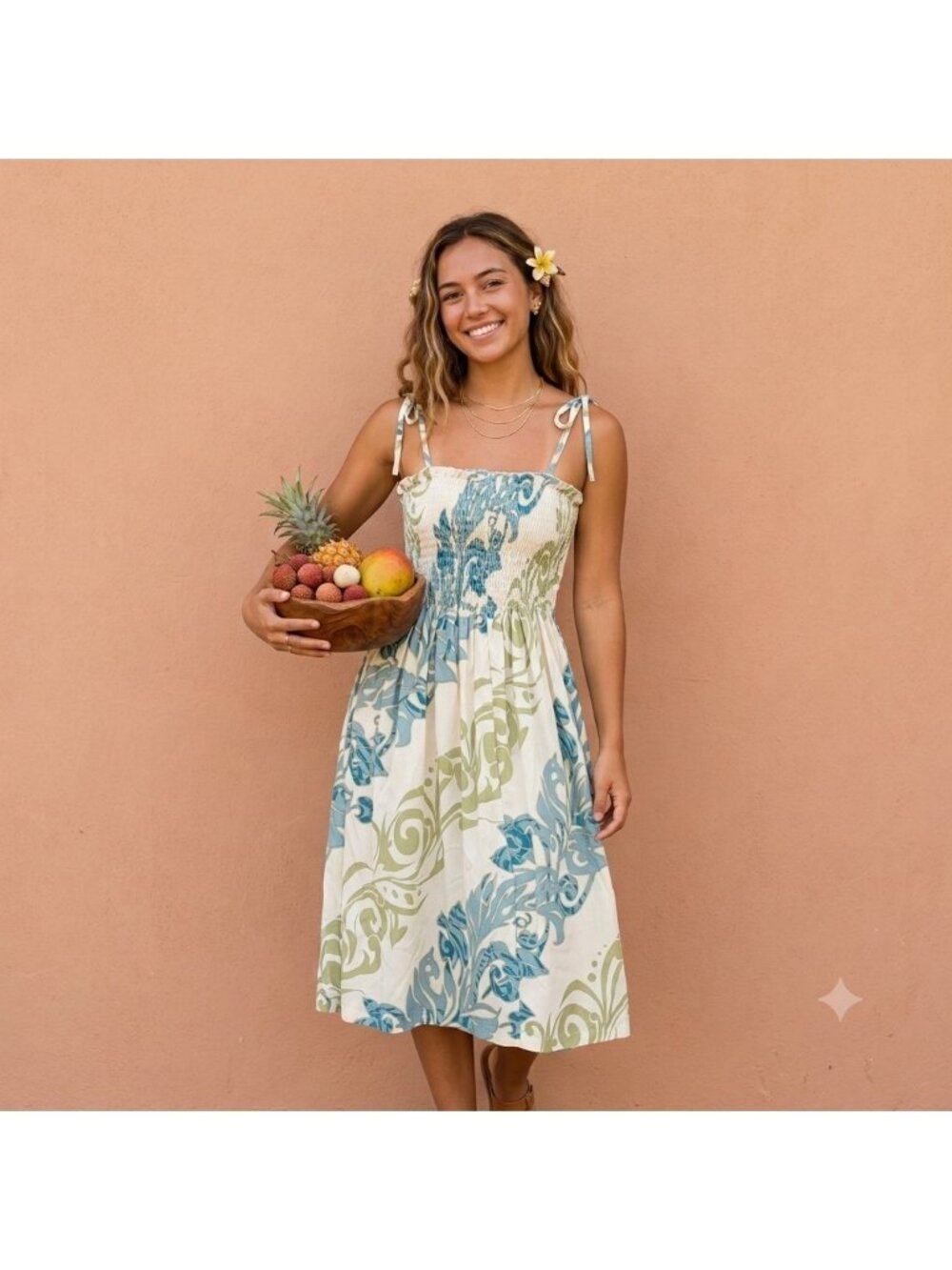 Shannon Marie Hawaiian Dress S Cream Blue Smocked Top Tropical Floral Tie Straps